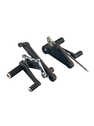 PEDANE ARRETRATE CON PEDALINI FISSI IN GOMMA